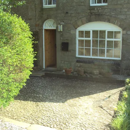Wharfe View *